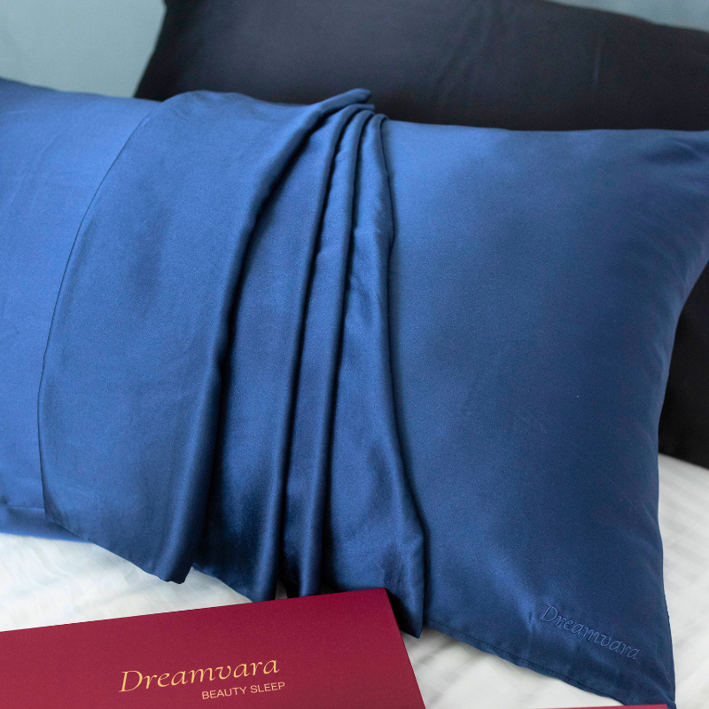 Silk Pillowcase with a Hidden Zipper